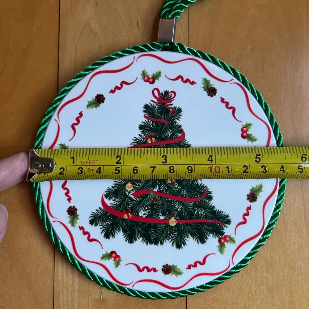 NEW Christmas Tree Trivet Porcelain Ceramic Holiday Cork Hanging Red Green